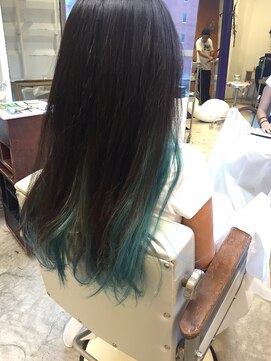 チクロヘアー(Ticro hair) ticro大石 ターコイズブルー
