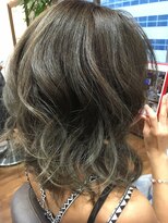 ヘアデザイン ヴォワール(hair & design voir) 王道グレイカラー