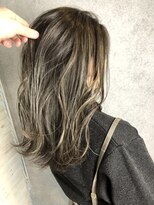 ヘアサロンエムフィス 池袋東口(HAIR SALON M Fe's)&nbsp;ハイライト×ヌーディーベージュ