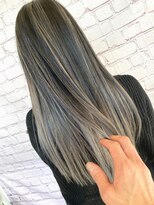 キーマン(KEYMAN)&nbsp;【スジ感！】ハイライトバレイヤージュ