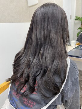 ジゼル 博多(GiseL) アイスグレージュ/ Gisel  @avlon0805 [博多駅前]