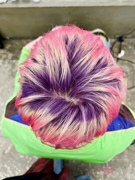 レコ 渋谷(LECO) お花みたいな