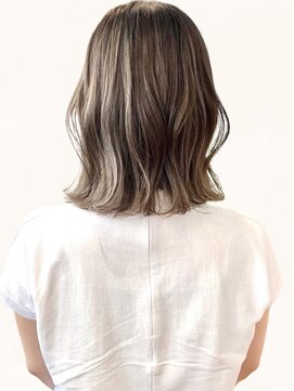 ジルブラン 横浜関内(JIL BLAN) ハイライトバレイヤージュダブルカラーケアプリーチ30代40代