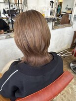 リタへアーズ(RITA Hairs) 自然なストレート質感の還元トリートメント＋ウルフレイヤー