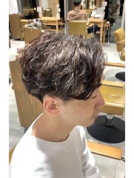 クラリス バイネオ 武蔵小杉(Claris by neo) シャドウパーマ/センターパート