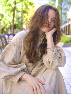 ビュートリアム 梅田(BEAUTRIUM) ミディアムレイヤー/ロングレイヤー/大阪/梅田/茶屋町/美容室