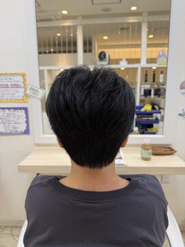 ユニティ 小田急相模原店 ふんわり大人ショート【小田急相模原/白髪染め/髪質改善】