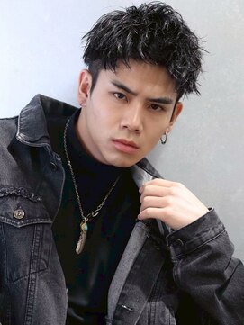 men's salon es. 新宿 メンズカット/メンズパーマ/メンズヘア【メンズサロン エス】 ニュアンスパーマ/波巻きツイストスパイラル[新宿/メンズ/men's]