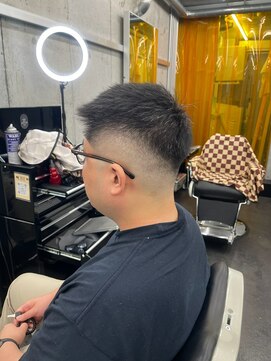キングスマントーキョー カットクラブ 中野(KINGSMAN TOKYO CUTCLUB) リバースセンターパート/ニュアンスパーマ/ダウンバング/中野