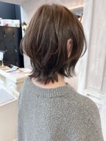 キャアリー(Caary)&nbsp;福山人気30代40代50代おすすめふんわり小顔レイヤーウルフミディ