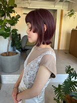 アンタイ(untie)&nbsp;大人っぽさの中に少しの個性を