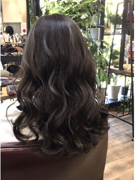 ロダット 横浜(LODAT by little) 大人ハイライト×フォギーベージュ【LODAT横浜】