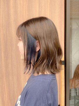 ユッカ エコル 塚口(YUCCA ekolu) ekolu/塚口/ゆるふわボブ/イヤリングカラー/グレイブルー