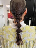 編みおろしスタイル ヘアセット ロングヘア ローポニーテール