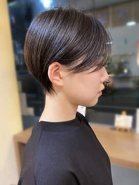 アルトル 池袋(altru) 大人かわいい黒髪コンパクトショート