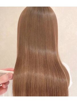 ユッタリバイリル(yuttari by RIRE) #髪質改善#ヘッドスパ#白髪染め#白髪ぼかしハイライト#錦糸町