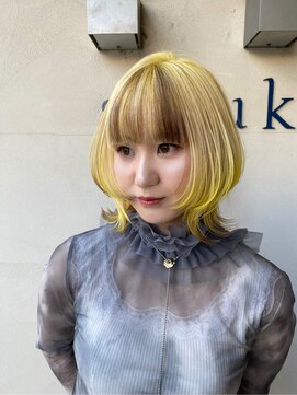 イエロー×ブラウンのデザインカラー