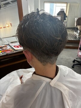 エフフォーユアヘアー(F for your hair) 癖毛を活かしたヘアスタイル