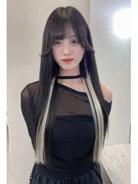 アルーシェウィズスカイ 原宿(Alushe with Sky) カラーもしてインナーエクステ