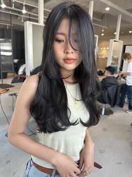 お子様連れでも安心！透明感＆艶髪を叶えるLiaで、あなたの魅力を引き出す特別なスタイルに出会おう！