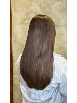 モスト ブリヤン(MOST BURYAN) ラベンダーベージュ