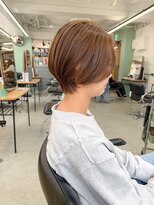 ヒビヲ 天神警固(HIBIO)&nbsp;ショートボブ切りっぱなしボブタッセルボブブリーチダブルカラー