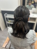 イーストバイエルゴ 川崎東口(EAST by ergo)&nbsp;ゆるい波巻きハーフアップ