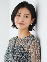 エレナ 那覇 新都心(Helena) 流しバング/大人ショートボブ/前髪なし