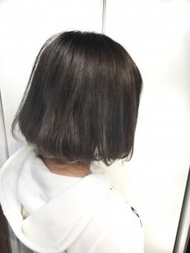 アンク クロス 関内店 グレージュボブ　【mifuyu】