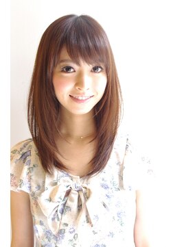 アルト(Alto) 小顔になれる大人かわいいストレート 【渋谷　明治神宮前】