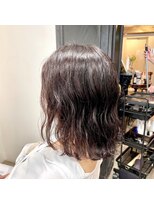 ミラバイグリーン(Mira by green)&nbsp;【担当YU】コテ巻き風パーマ×インナーカラー