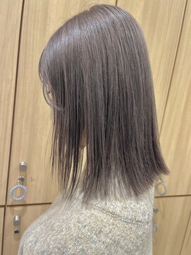 ボネッカ 鶴見(BONECCA) 【上岡茉央】色落ちも可愛い♪シルバーベージュ