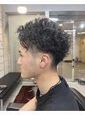 ツイストスパイラル×ツーブロックかきあげバング