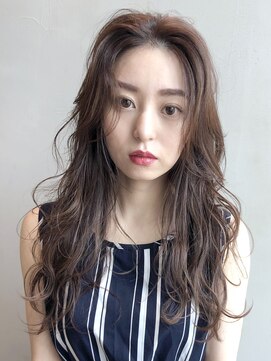 アイティーバイアルバム 松戸店(IT by ALBUM) ナチュラルカール_アースカラーくびれヘアツートンカラー_8054