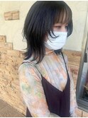 前髪インナーでバイカラーを入れたウルフ