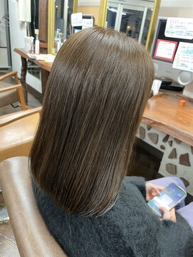 アート(art) アッシュブラウン