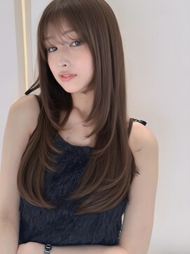 エレノア トーキョー 恵比寿(ELEANOAH TOKYO) レイヤーカット デザインカラー オリーブベージュ