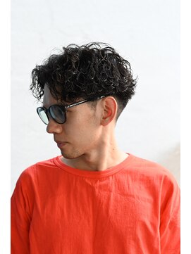 スレイ 西宮(SLAY) 波巻きハイライトアップバングツーブロックマッシュ