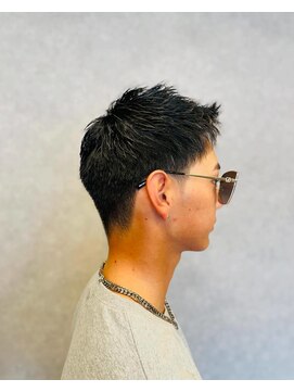 スター(STAR) アップバング風束感/ショート/ツーブロック/オシャレ感/メンズ