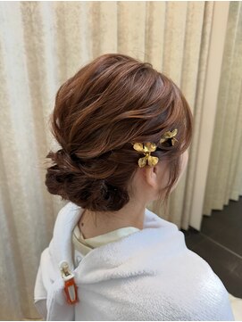 ファーストステップ 表参道(FIRST STEP) ゆるふわシニヨン/お呼ばれヘア/表参道/結婚式