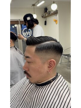 ザチョップショップ キチジョウジ(THE CHOP SHOP KICHIJOJI) 吉祥寺バーバー メンズカット メンズヘア スキンフェード