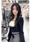 ロングレイヤー　ハッシュカット　ロングウルフ　オリーブカラー