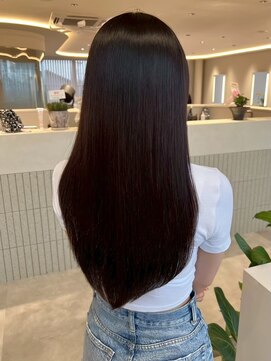 ビビバイベル(BiVi by BHEL) 桑名ロングレイヤーカットハッシュカット透明感カラー重めロング