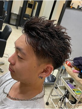 スパイキーショート