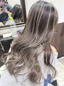 ベルヘアーデザイン 堺東(Belle hair Design) ハイライトレイヤーカットイルミナカラー20代30代40代堺東