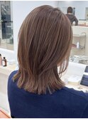 【阿久津】ミディアムレイヤーカット大人ガーリーグレージュ