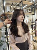 透明感のあるナチュラルなアッシュブラウン