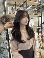 エレン 新百合ヶ丘店(ELEN)&nbsp;透明感のあるナチュラルなアッシュブラウン