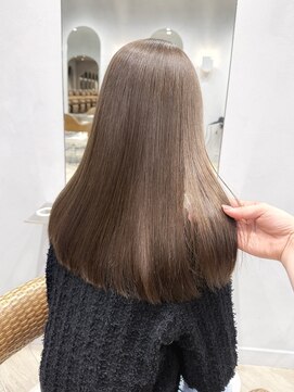 ティエラ 原宿 表参道(Tierra) 【関日葉里】ラテベージュ