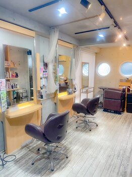 リボン ヘアー(Ribbon hair)の写真/気兼ねせず自分timeをゆったりと☆優しい空間にこだわり[1フロア2席]で貸し切り感覚で過ごせる人気サロン！